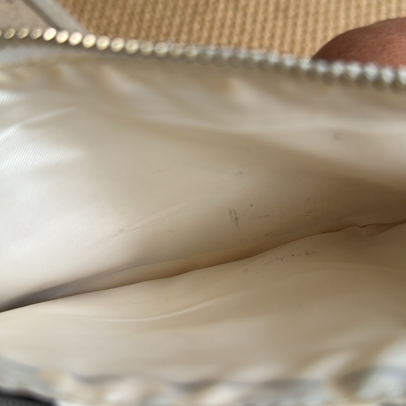 Caroline Hill Leopard print purse with interior pockets and card holders - Picture 5 of 10